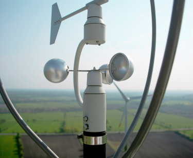 Revolutionizing Communication Tower Safety with NAVIS Wind Anemometers